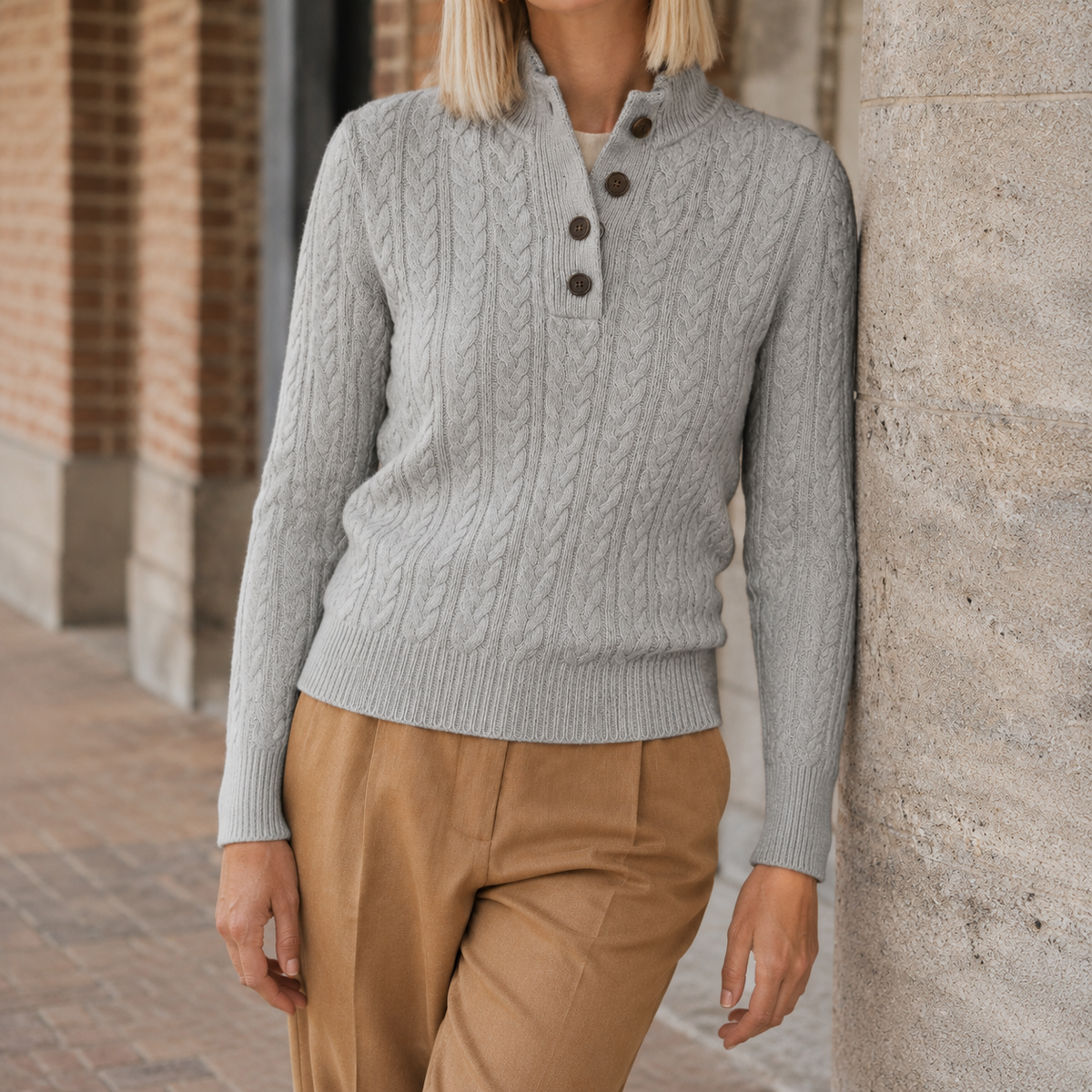 Damen Pullover Slim Fit mit Kabelstrick und Knopfleiste
