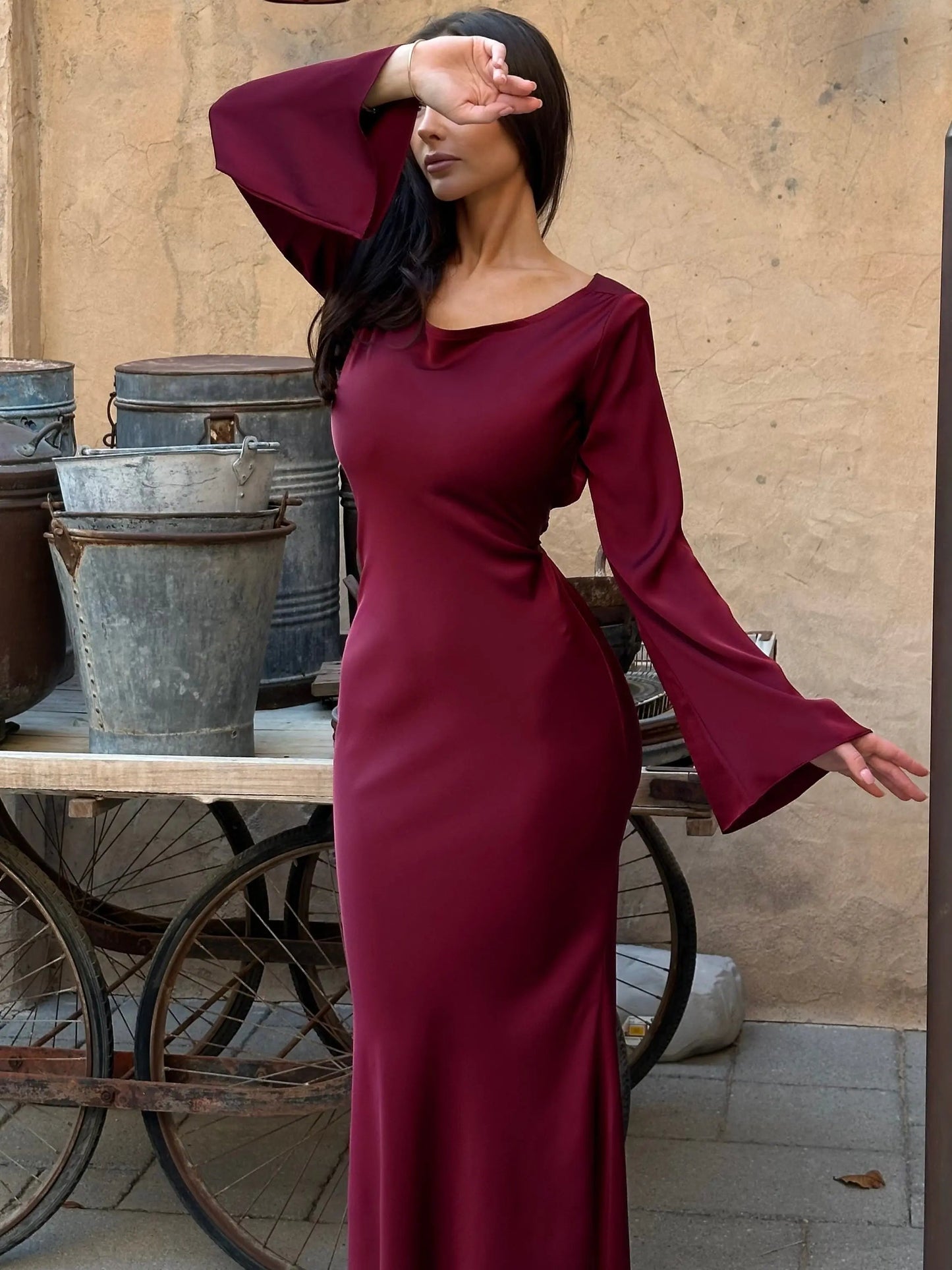 Elegantes Damen Abendkleid Maxikleid Figurbetont | Lange Ärmel & Luxuriöser Look