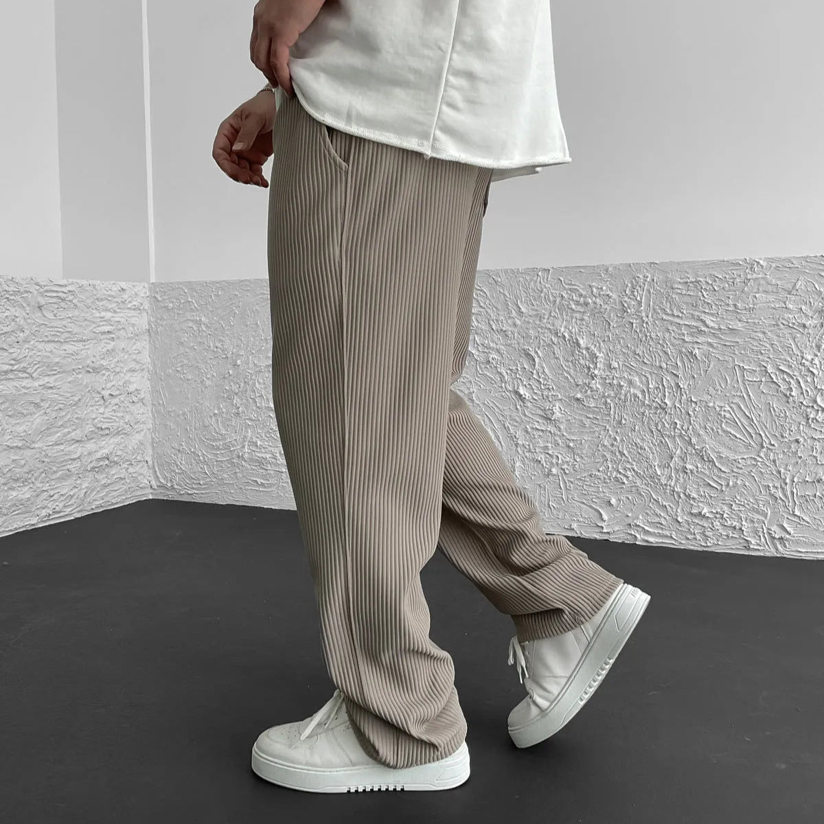 Herren Strickhose mit Kordelzugbund, entspannte Passform