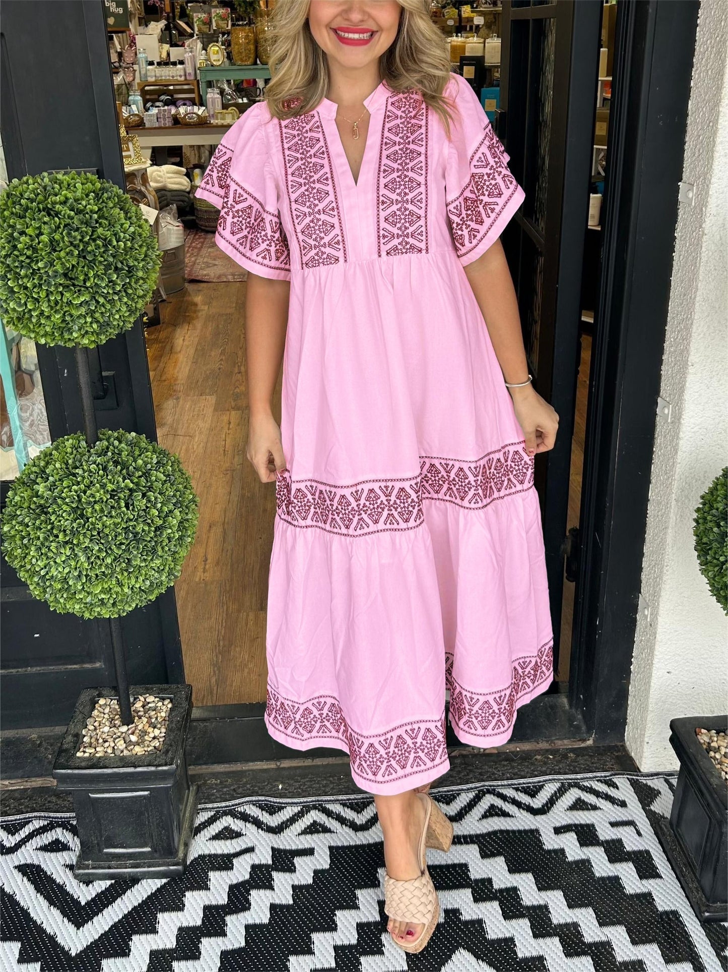Celestia | Ibiza Style Midi Kleid – V-Ausschnitt, Weite Ärmel & Lockere Passform