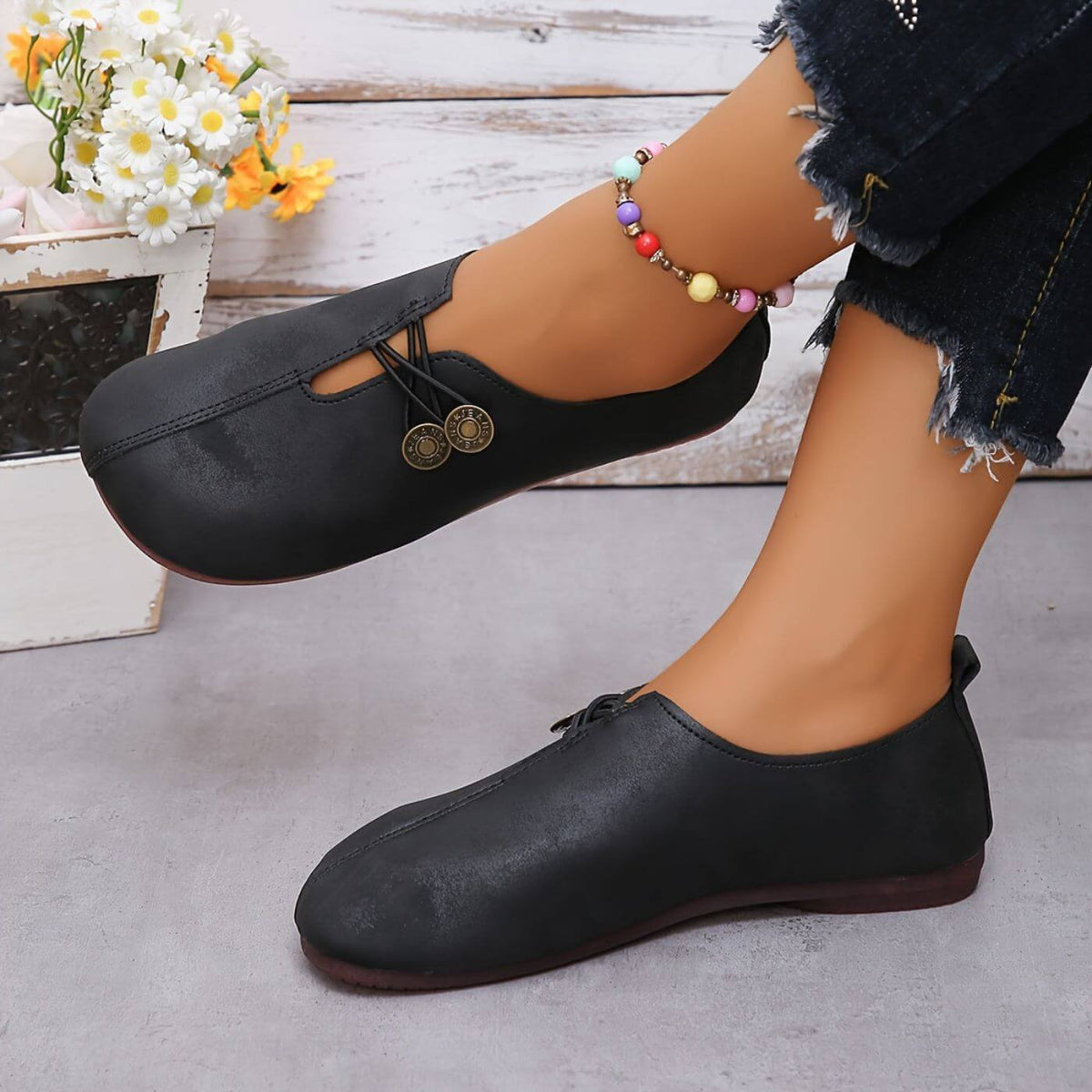 Damen Ballerinas mit elastischem Knopfverschluss