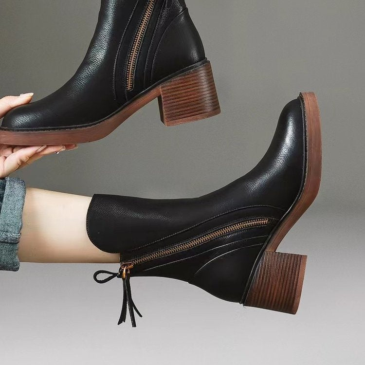 Damen Stiefel mit seitlichem Reißverschluss und gepolstertem Fußbett
