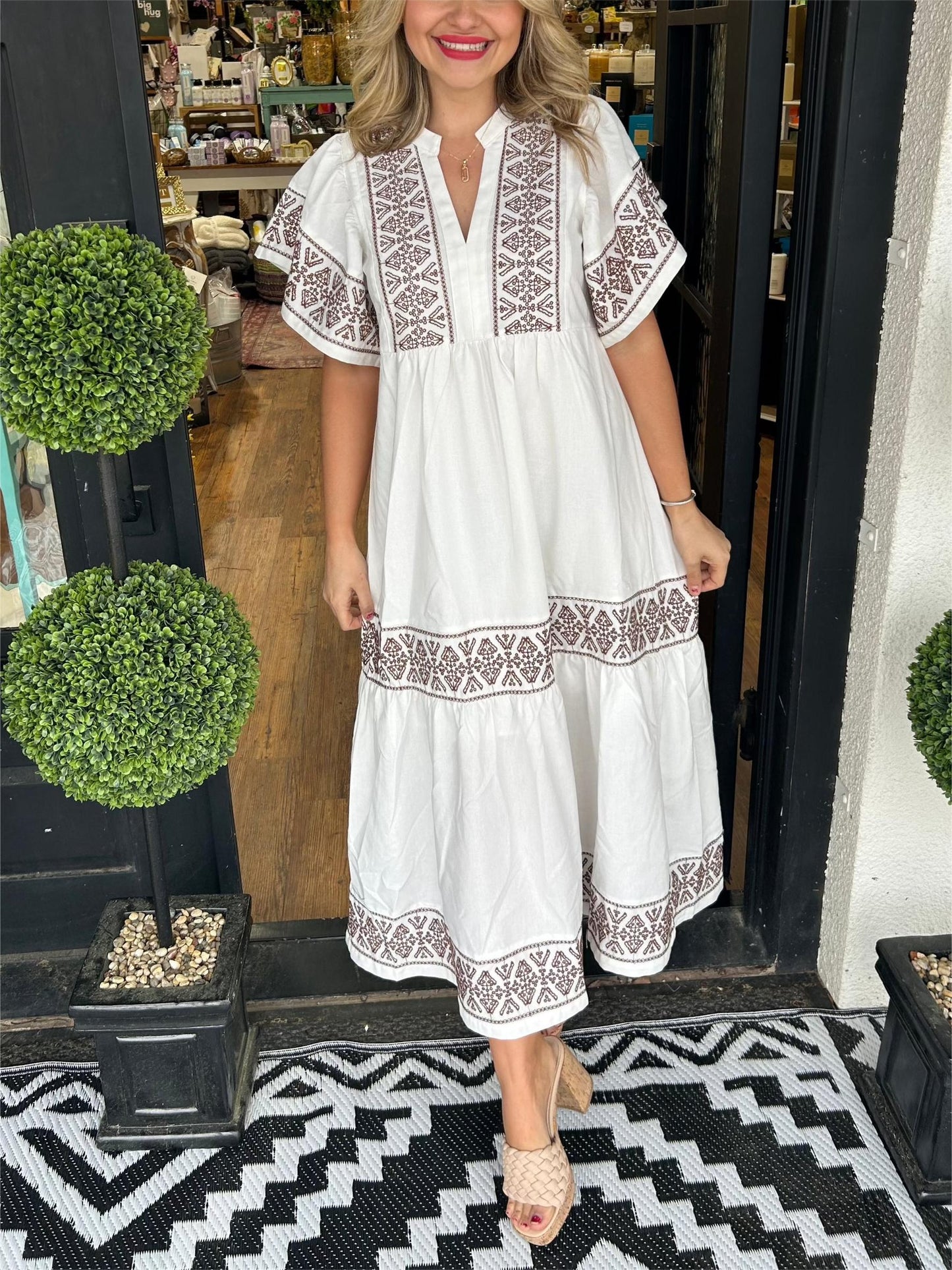 Celestia | Ibiza Style Midi Kleid – V-Ausschnitt, Weite Ärmel & Lockere Passform