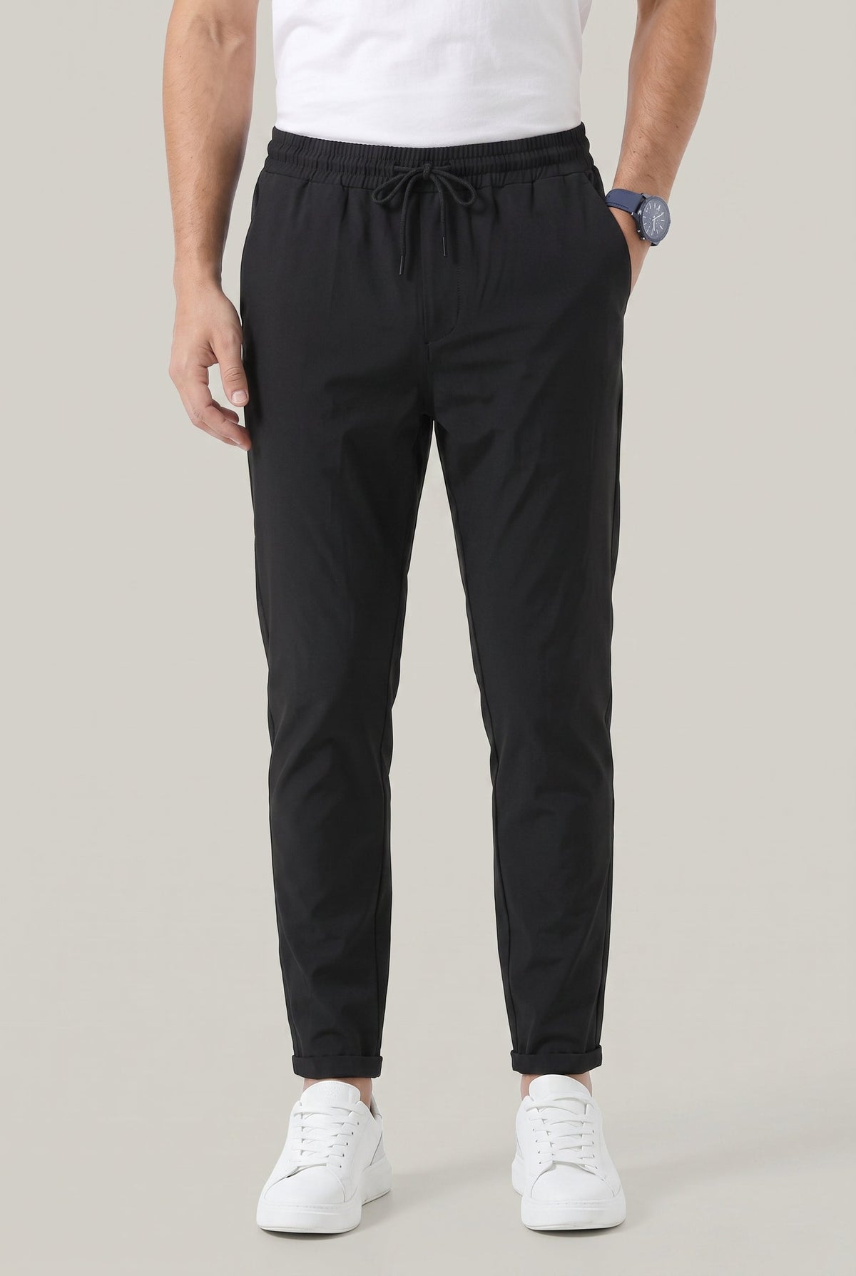 Herren Hose mit elastischem Bund und Kordelzug