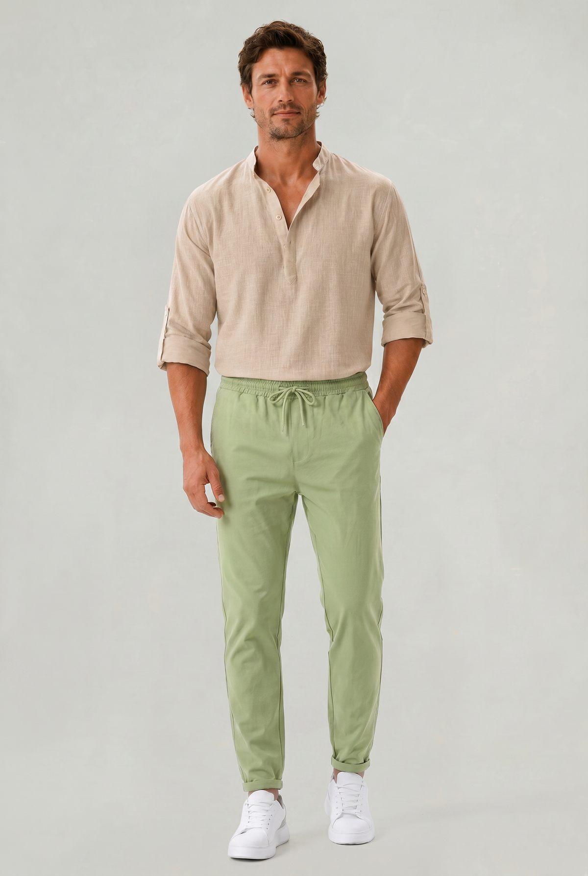 Herren Hose mit elastischem Bund und Kordelzug