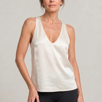 Damen Tanktop Regular Fit mit tiefem V-Ausschnitt und glänzender Oberfläche