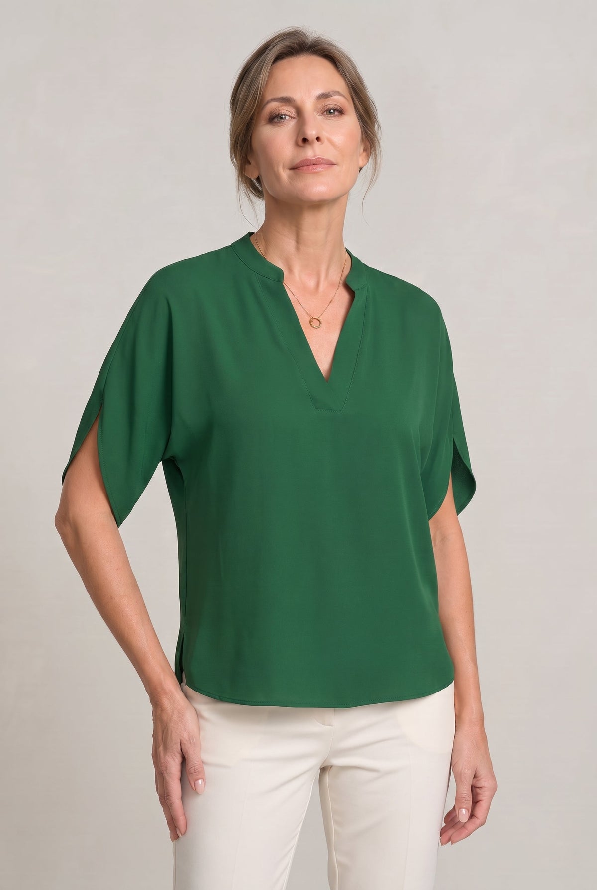 Damen V-Ausschnitt-Top Regular Fit mit Kragendetail und Kurzarm