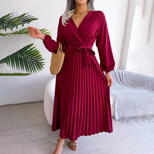 Ardena | Elegantes Damen-Maxikleid mit V-Ausschnitt, Taillengürtel und Plisseerock
