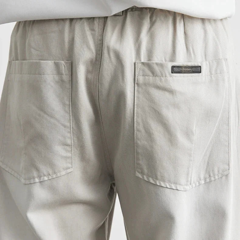 Herren Hose im Wide-Leg-Schnitt mit Kniepaneelen und Waschung