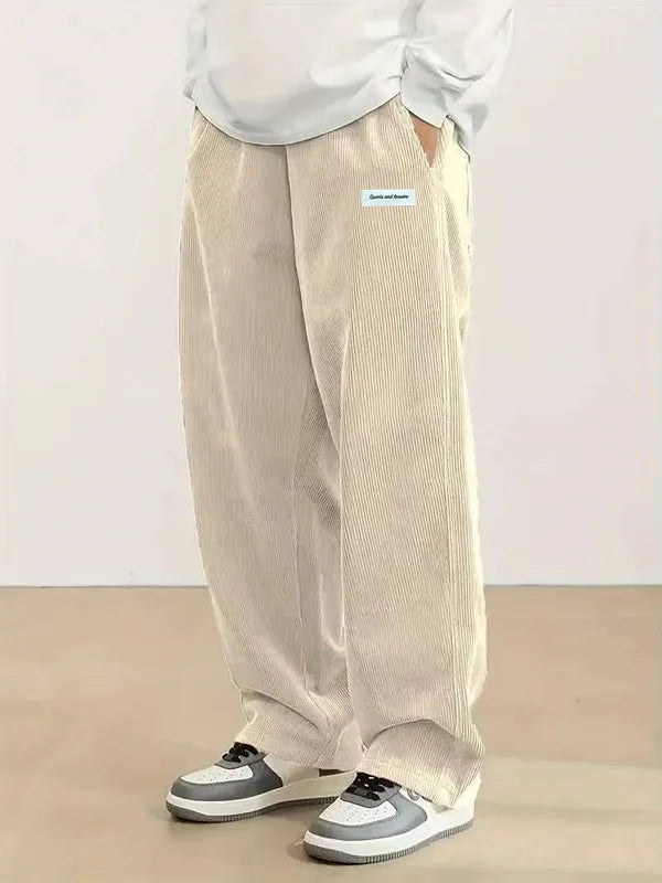 Herren Hose mit gerippter Struktur, lockerer Schnitt