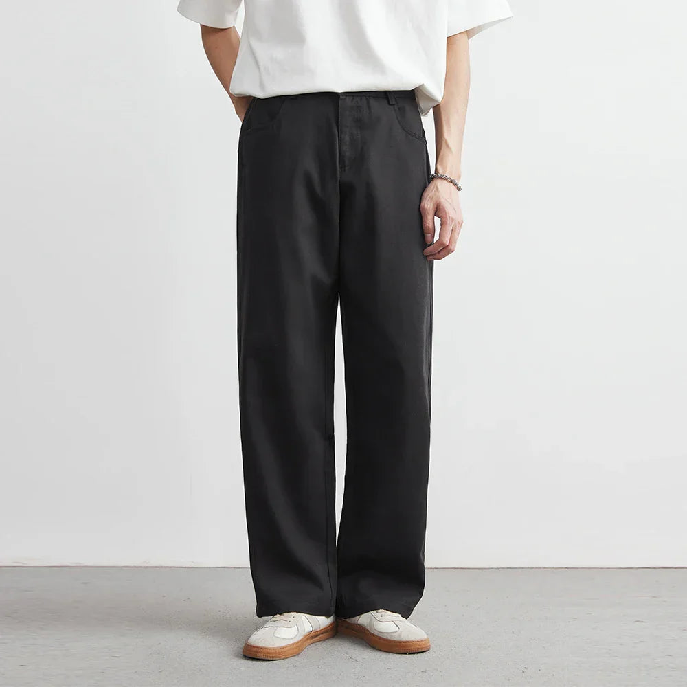 Herren Hose mit weitem Beinschnitt