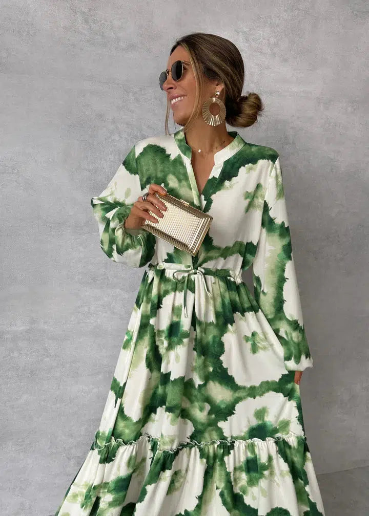 Angelica | Elegantes Maxi-Kleid mit V-Ausschnitt, langen Bischofsärmeln & fließendem Farbverlauf in Grün