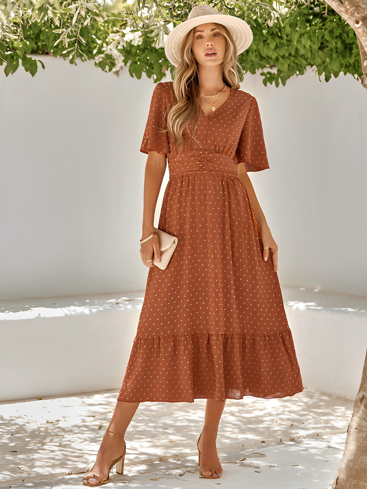 Kesha | Damen Sommer-Midikleid mit V-Ausschnitt, Taillengürtel & Rüschenabschluss – Elegant & Luftig