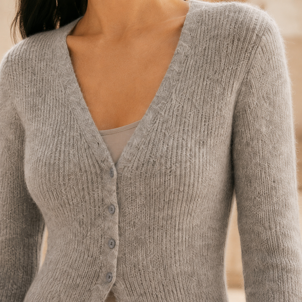 Damen Pullover Slim Fit mit V-Ausschnitt und Knopfleiste