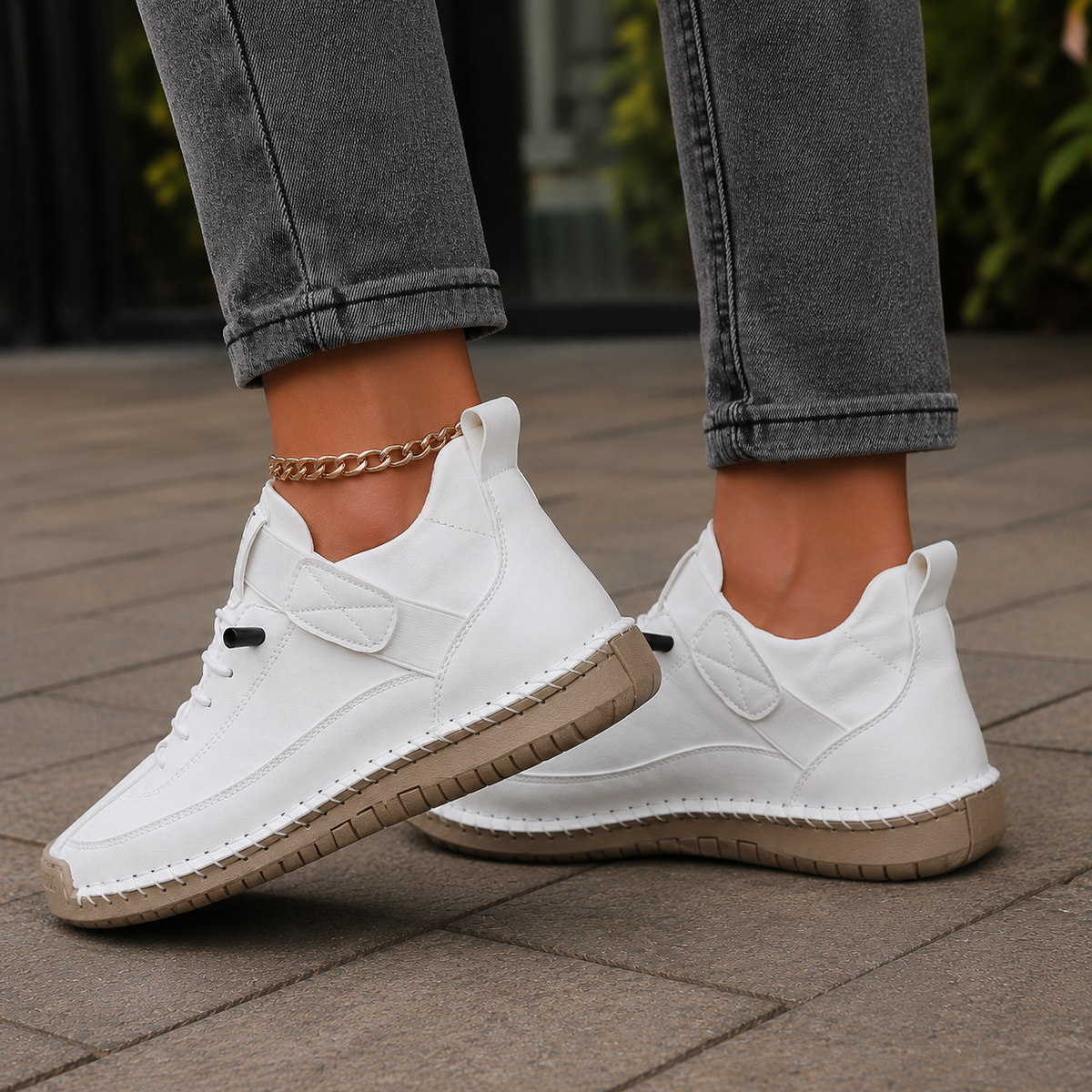 Damen Schnürsneaker mit Knöchelriemen und Kontrastsohle