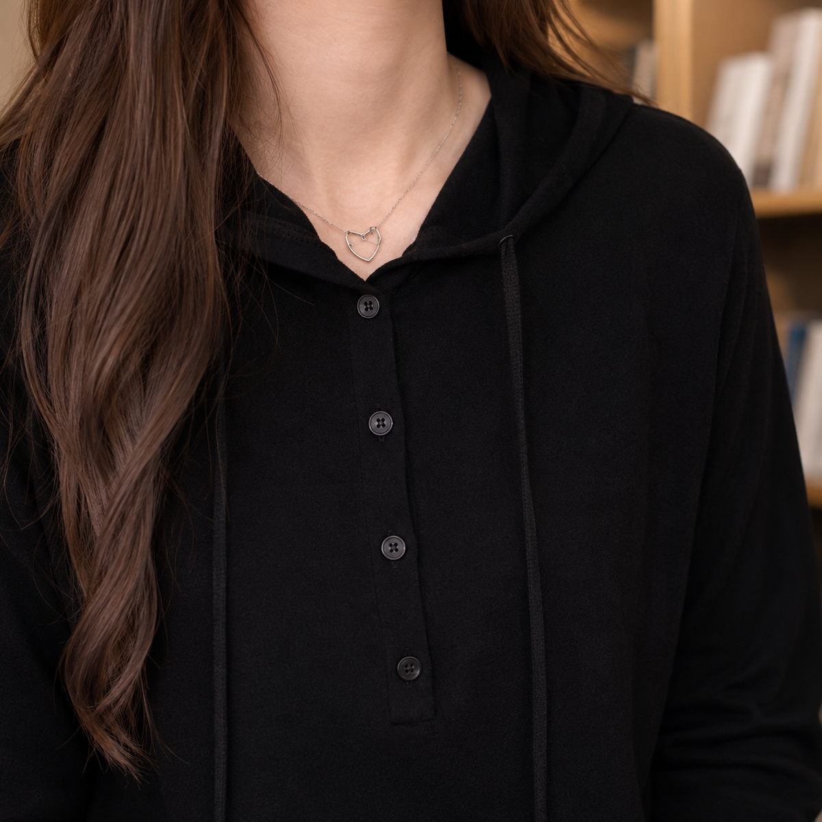 Herren Hoodie Relaxed Fit mit Kordelzugkapuze und Knopfleiste