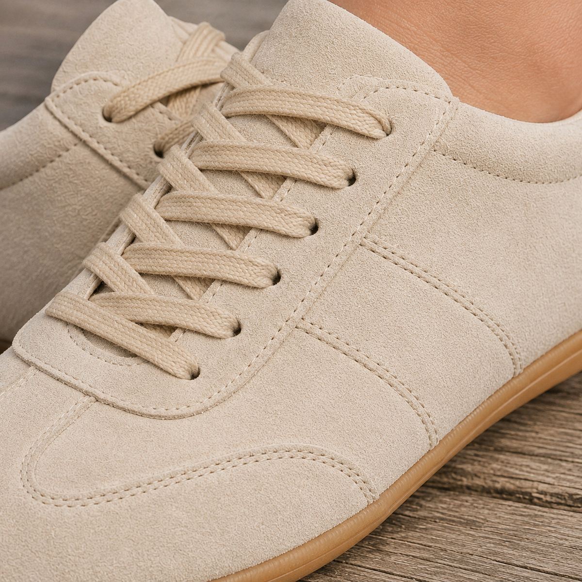 Damen Sneaker Wildleder-Optik mit niedrigem Profil