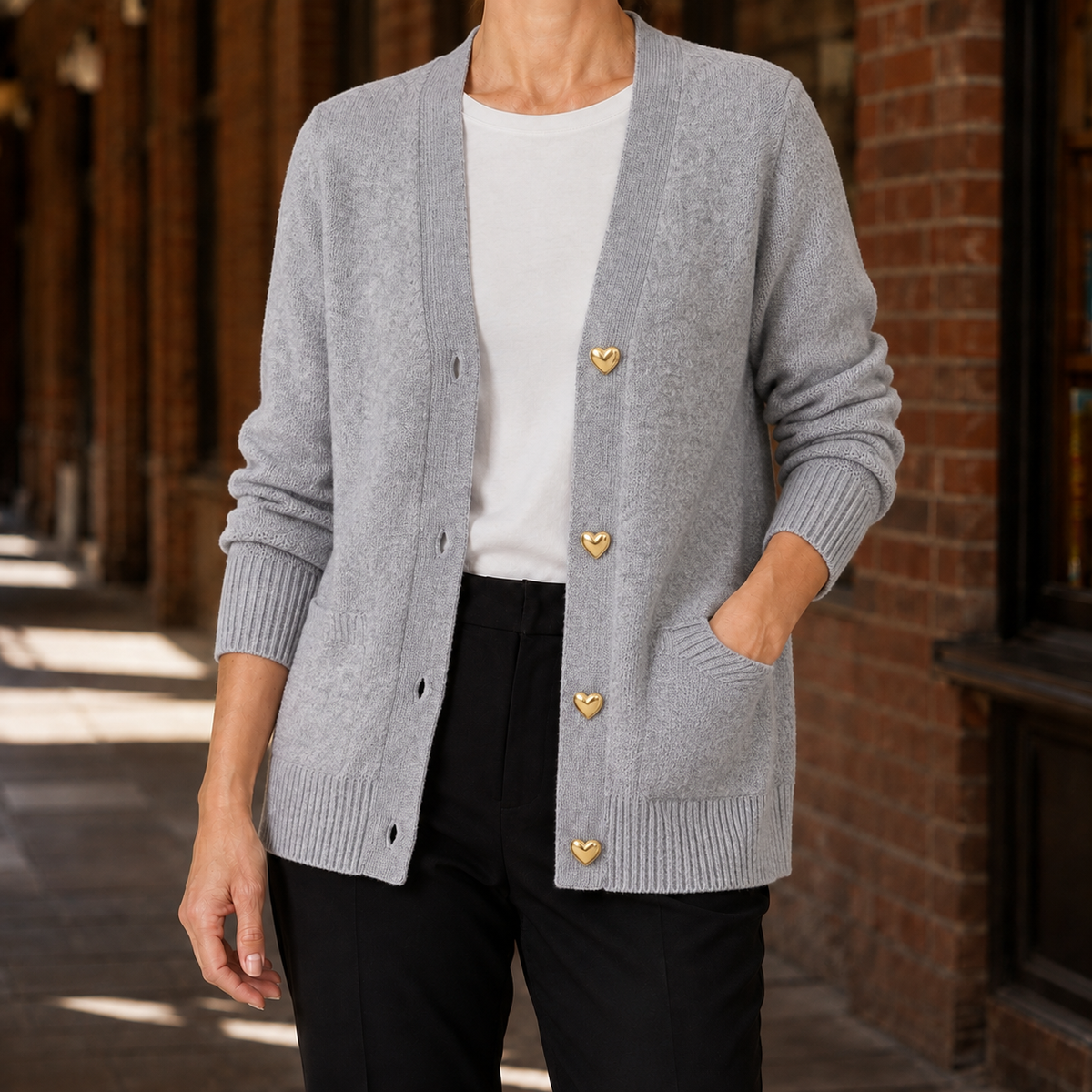 Damen Pullover Regular Fit mit V-Ausschnitt und Knopf-Frontdesign