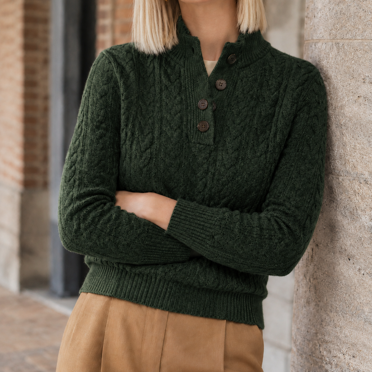 Damen Pullover Slim Fit mit Kabelstrick und Knopfleiste
