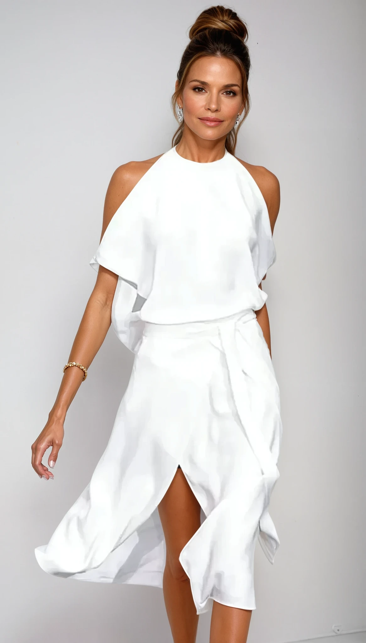 Queeny | Damen Modernes Maxikleid mit Schulter-Cutouts & Beinschlitz – Elegant & Modisch für Besondere Anlässe